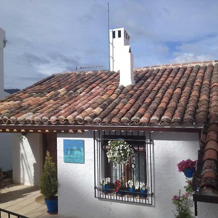 Affittacamere El Rincon De Paco Segura de la Sierra Esterno foto